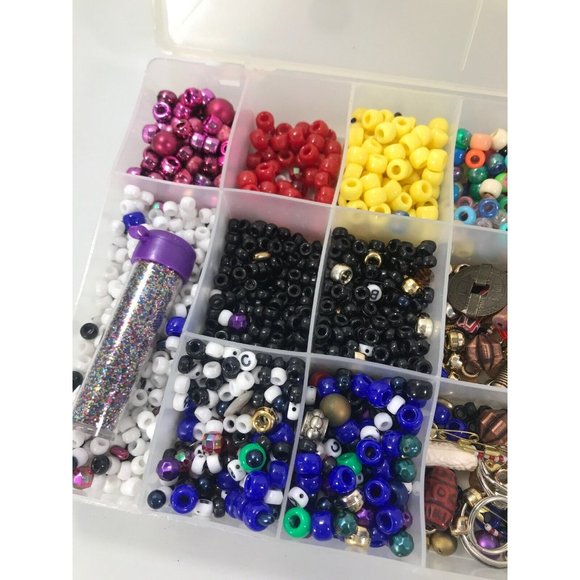 Beads And Findings For Jewelry & Other Crafts Multiple Color Box Of Loose Craft - Picture 3 of 12
